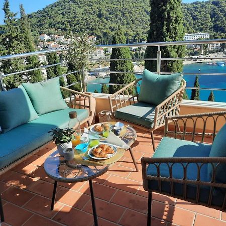 Blue Dream - Stylish Apt With Stunning Sea View Ντουμπρόβνικ Εξωτερικό φωτογραφία