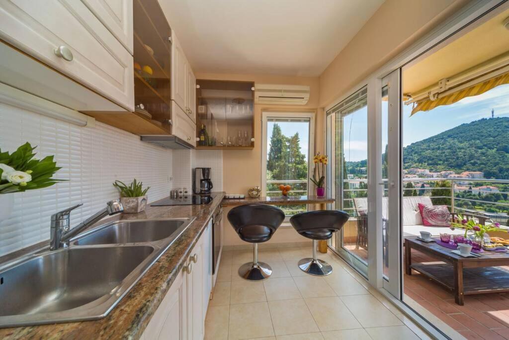Blue Dream - Stylish Apt With Stunning Sea View Ντουμπρόβνικ Εξωτερικό φωτογραφία